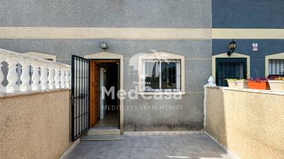 Resale - Townhouse -
Orihuela Costa - Playa Flamenca