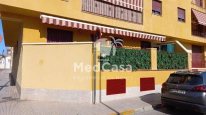 Wiederverkauf - Erdgeschosswohnung -
Formentera del Segura