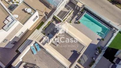 Segunda mano - Villa -
Orihuela Costa - Campoamor