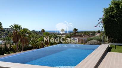 Resale - Villa -
Moraira - Solpark