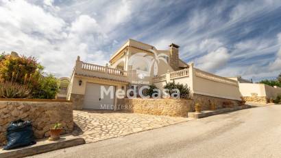 Resale - Villa -
Moraira - Pinar de l'Advocat