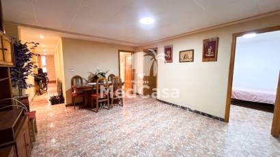 Wiederverkauf - Apartment -
Guardamar del Segura