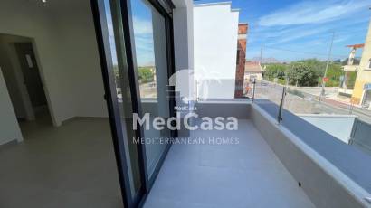 Obra nueva - Villa -
Las Heredades