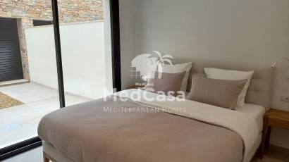 Obra nueva - Apartamento planta baja -
Golf Las Colinas