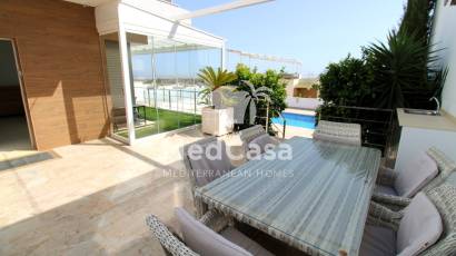 Resale - Villa -
San Miguel de Salinas