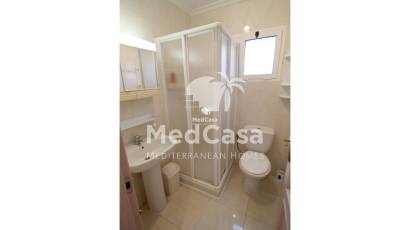 Resale - Villa -
Mil Palmeras