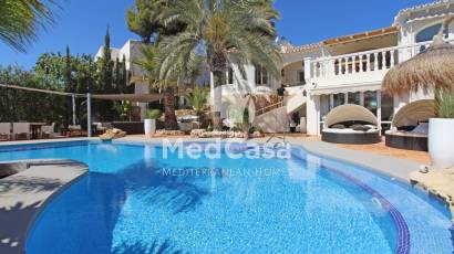 Resale - Villa -
Benissa - San Jaime