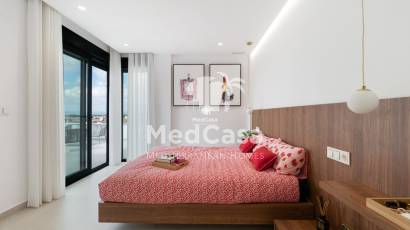 Obra nueva - Villa -
Benijofar