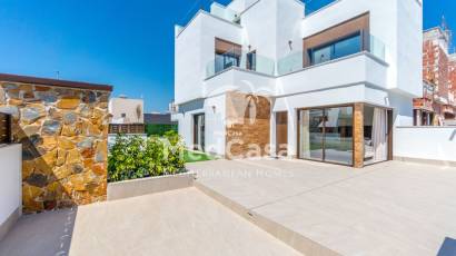 New Build - Townhouse -
Benijofar