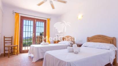 Resale - Villa -
Calpe - Carrio