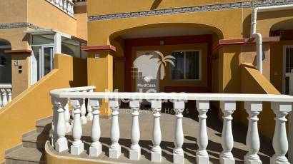 Resale - Townhouse -
Orihuela Costa - La Regia