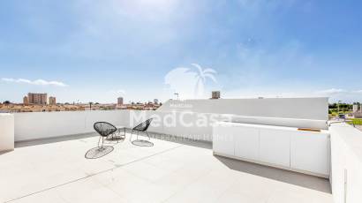 Obra nueva - Villa -
Los Alcázares