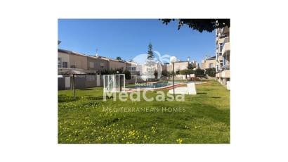 Wiederverkauf - Erdgeschosswohnung -
Torrevieja