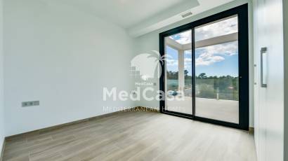 Neubau - Villa -
Finestrat