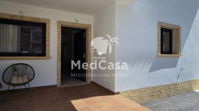 Obra nueva - Apartamento planta baja -
Cox