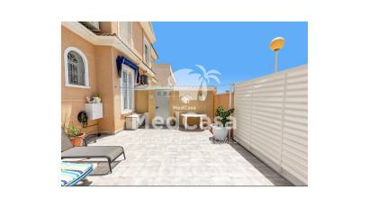 Resale - Ground floor apartment -
Orihuela Costa