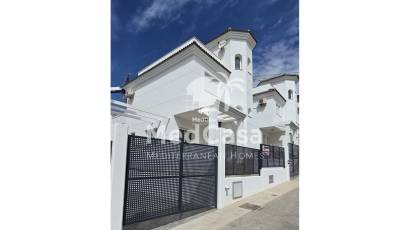 Segunda mano - Villa -
San Fulgencio - Urbanización La Marina
