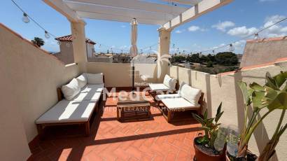 Resale - Townhouse -
Orihuela Costa - Playa Flamenca