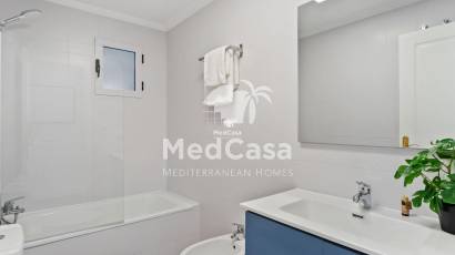 Resale - Apartment -
Orihuela Costa - Altos de Campoamor