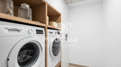 Obra nueva - Villa -
Polop de La Marina