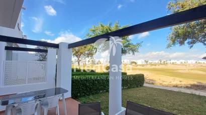 Segunda mano - Apartamento planta baja -
Roldan