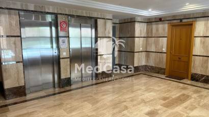 Resale - Apartment -
Villajoyosa