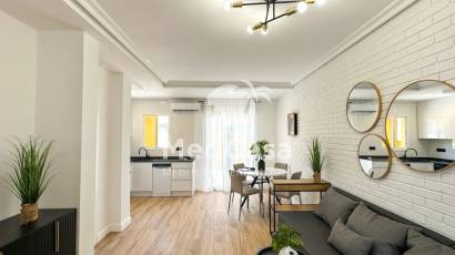 Resale - Townhouse -
Orihuela Costa - La Regia
