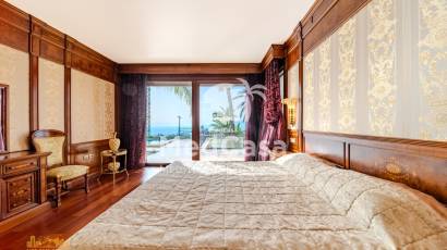 Wiederverkauf - Villa -
Altea