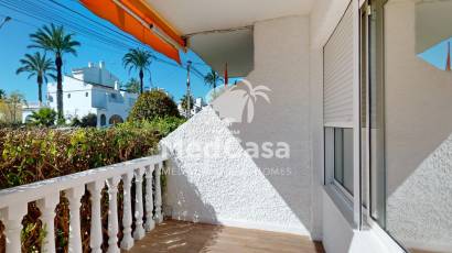 Wiederverkauf - Apartment -
Orihuela Costa - Villamartín-Las Filipinas