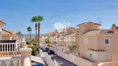 Segunda mano - Adosado -
Orihuela Costa - Los Altos