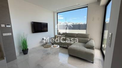 Segunda mano - Villa -
Ciudad Quesada