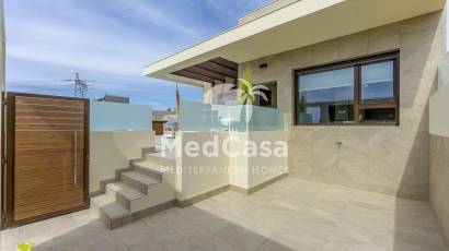 Obra nueva - Villa -
Rojales