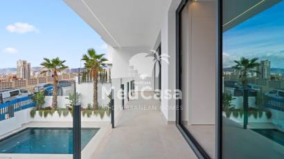 Obra nueva - Villa -
Benidorm