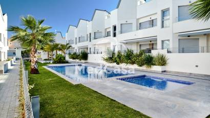 Wiederverkauf - Erdgeschosswohnung -
Torrevieja