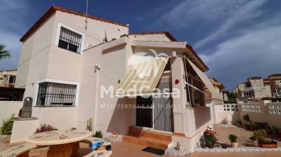 Segunda mano - Villa -
Algorfa - Montebello