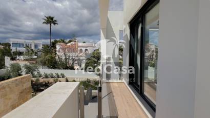 Obra nueva - Villa -
Benissa