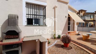 Segunda mano - Villa -
Algorfa - Montebello