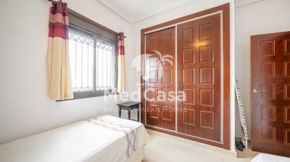 Resale - Townhouse -
Ciudad Quesada - Lo Marabú