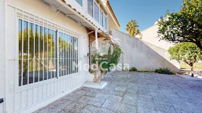 Wiederverkauf - Erdgeschosswohnung -
Orihuela Costa - Villamartín