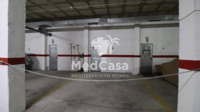Resale - Townhouse -
Benijofar