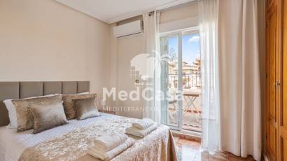 Resale - Townhouse -
Orihuela Costa - La Regia