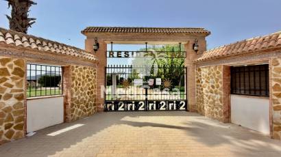 Resale - Apartment -
Catral