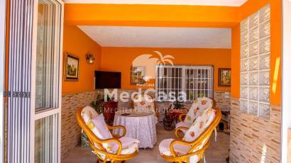 Wiederverkauf - Villa -
Orihuela Costa - Campoamor