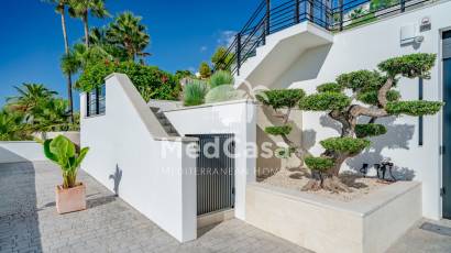 Resale - Luxury Villa -
Benissa - Pedramala