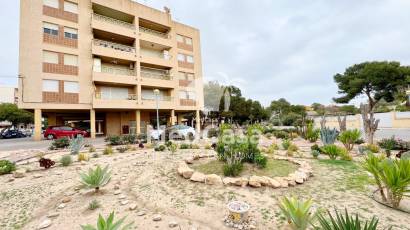 Wiederverkauf - Apartment -
Orihuela Costa - Punta Prima