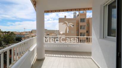 Segunda mano - Apartamento -
Torrevieja