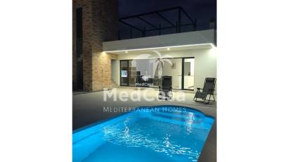 Obra nueva - Villa -
Fuente Alamo