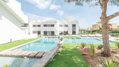 Neubau - Erdgeschosswohnung -
Los Balcones (Torrevieja)