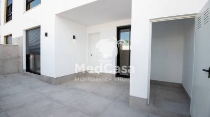 Neubau - Erdgeschosswohnung -
La Manga