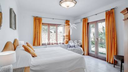 Segunda mano - Villa -
Moraira - La Arnella